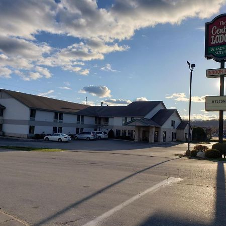 The Center Lodge Richland Center Exterior foto